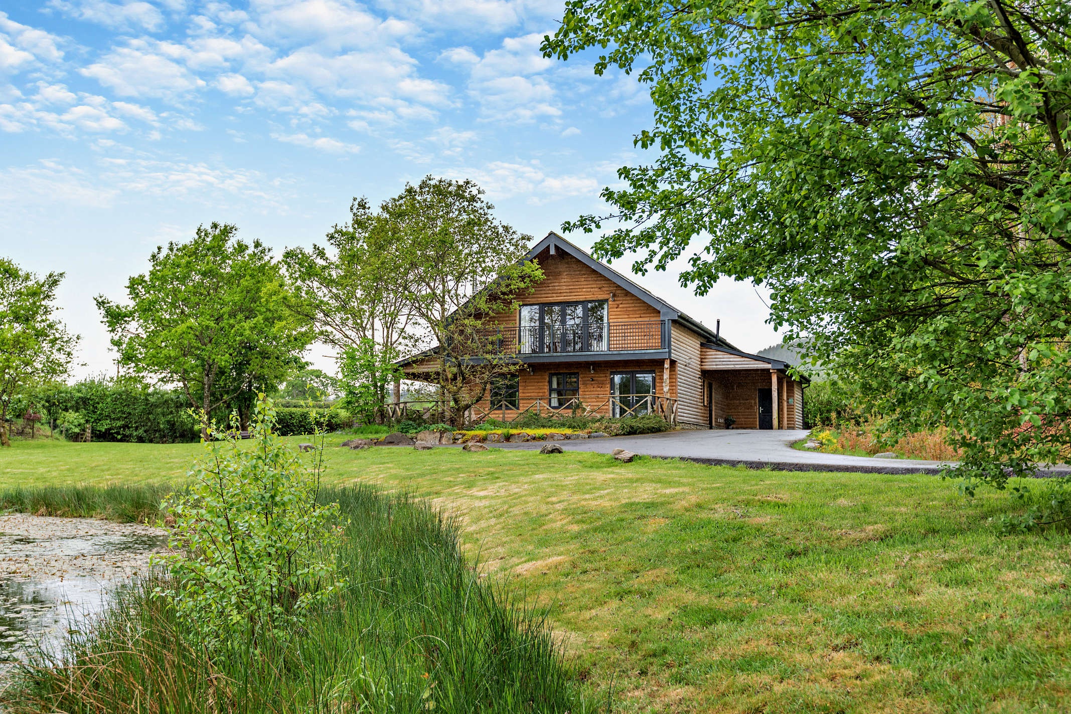 Rhosllyn Retreats