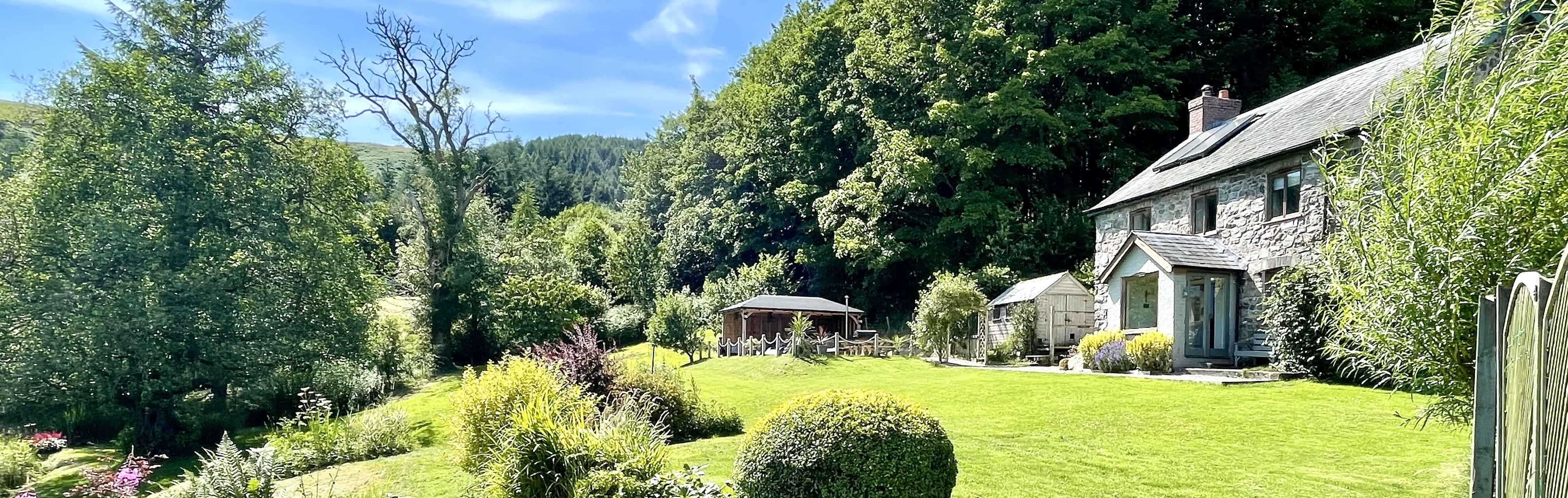 Cwm Bedw