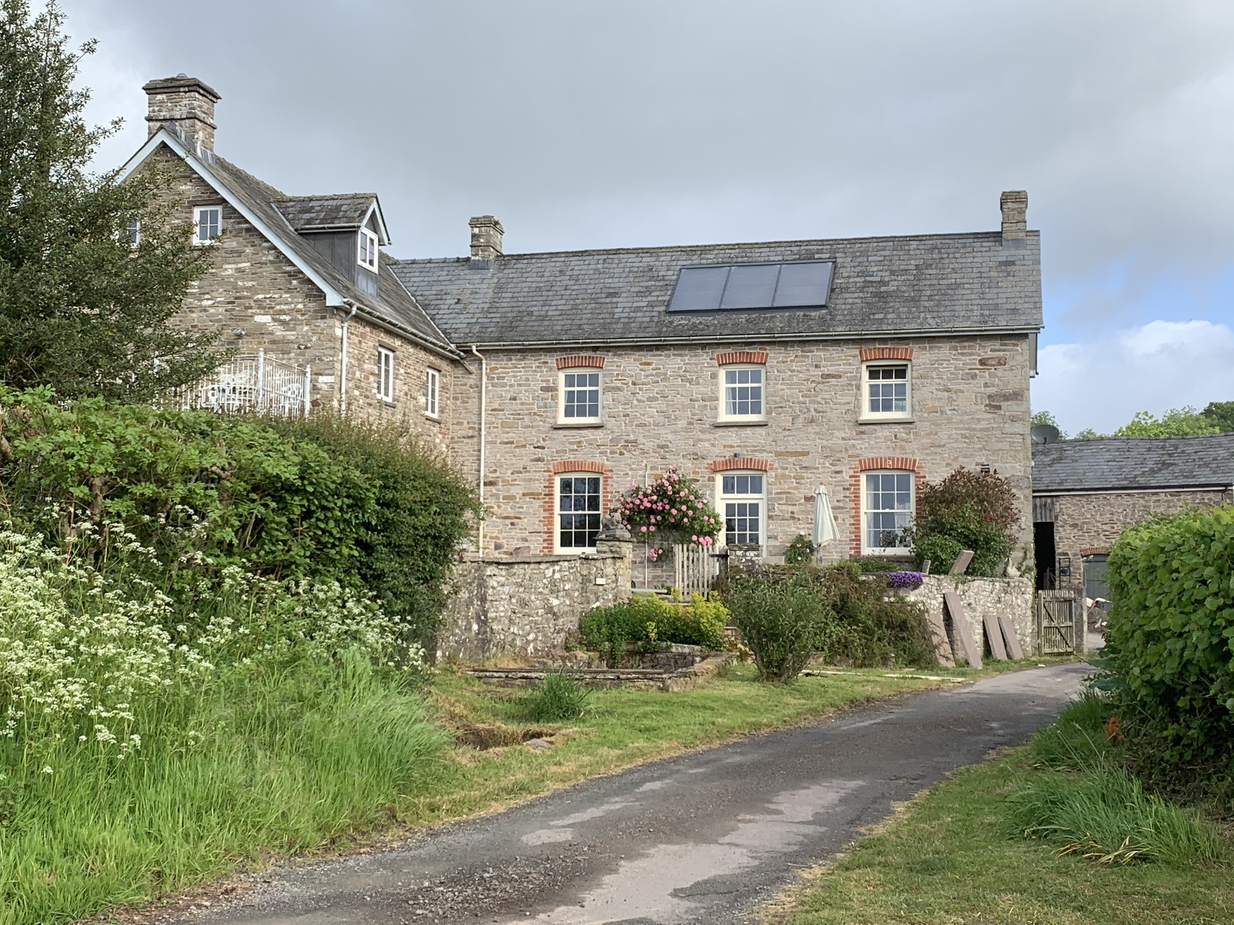 Traditional Farmhouse B&B between Hay and Brecon