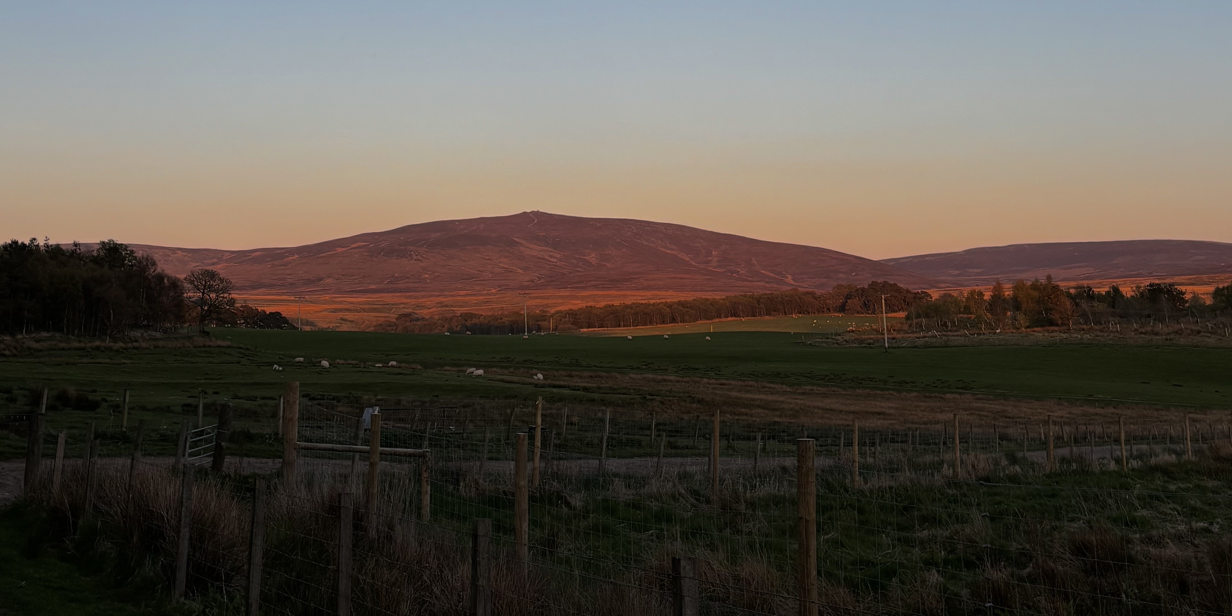 Mid Wellwood Bothy
