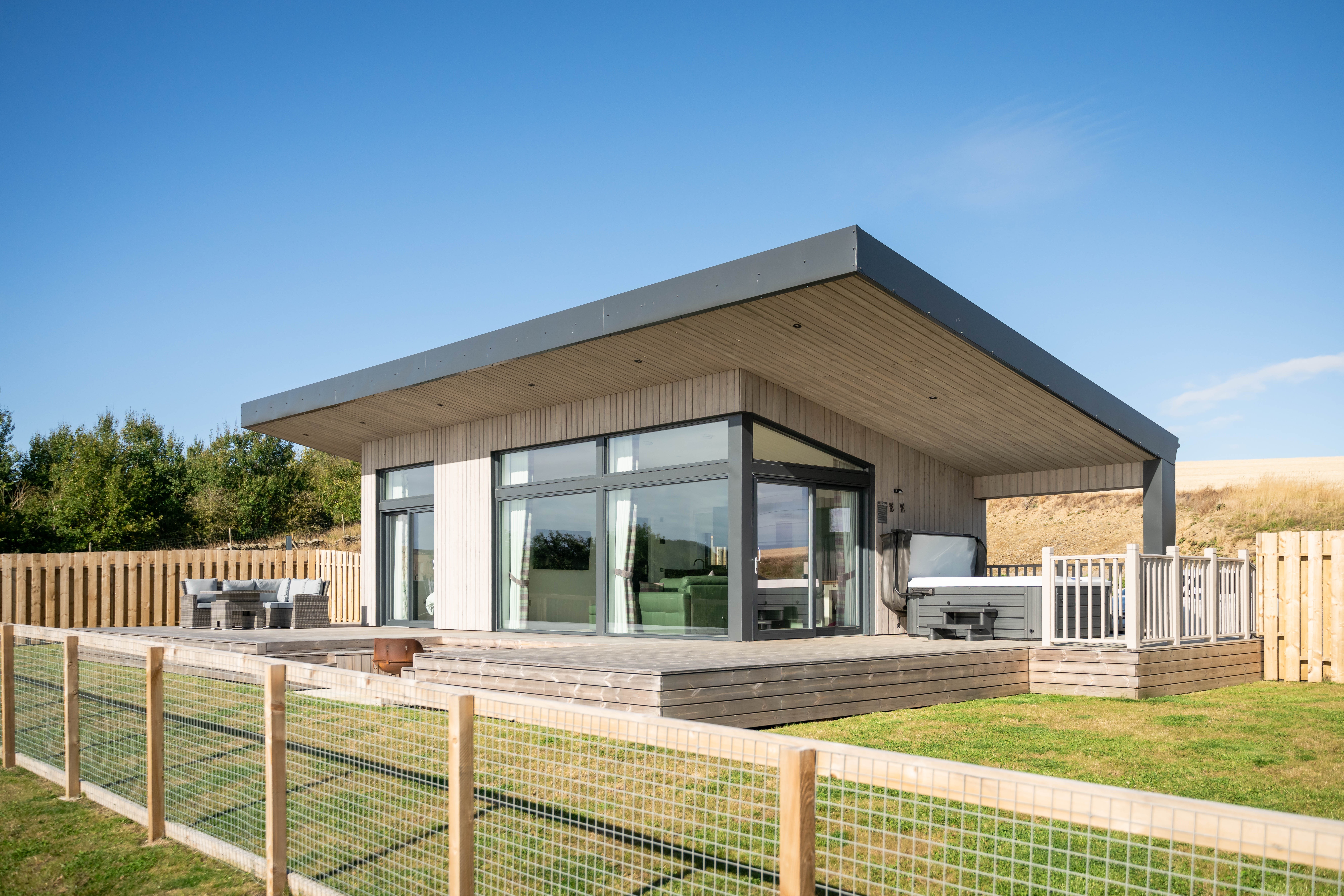 Luxury One Bedroom Lodge Farm Stay