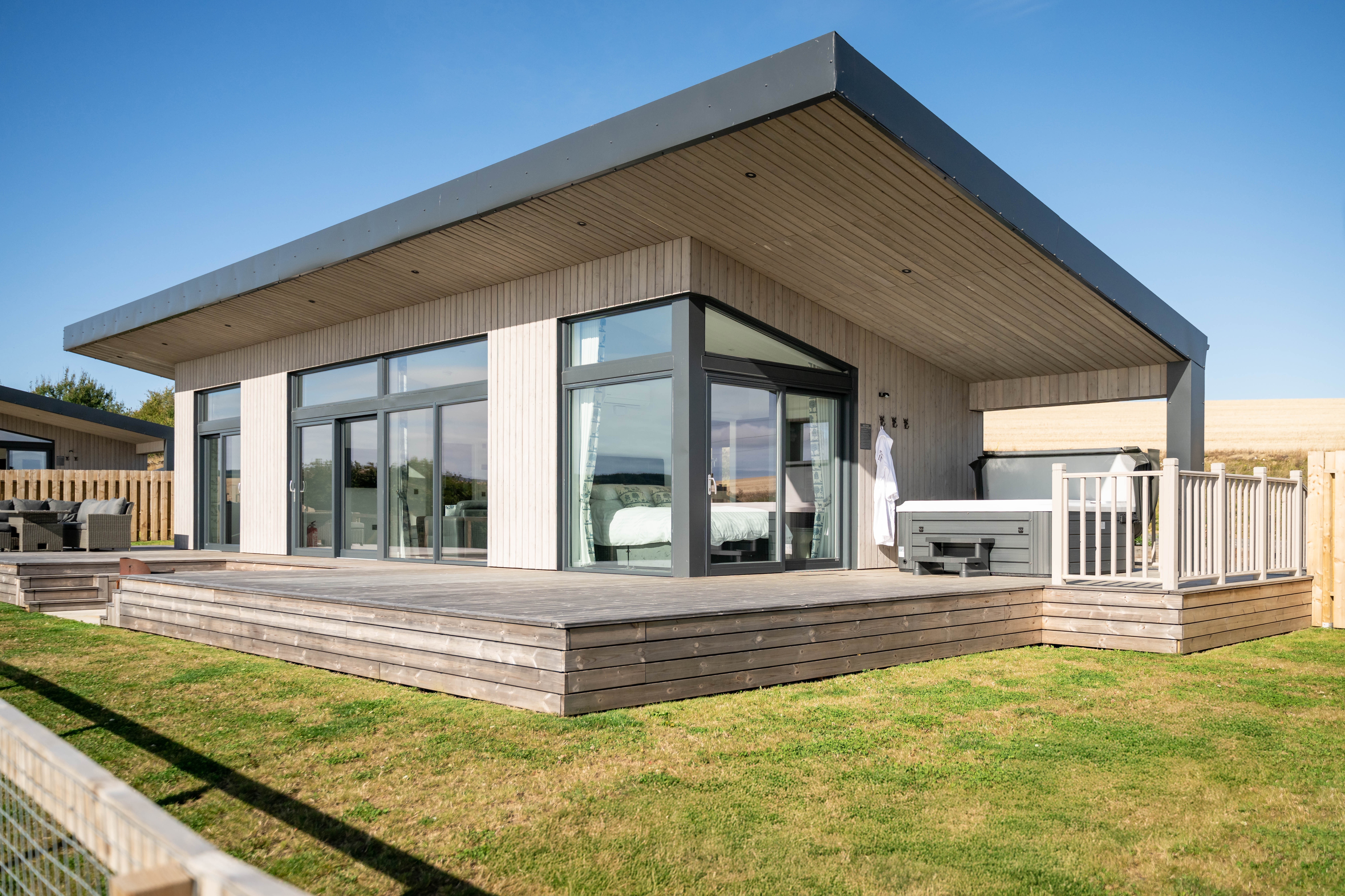Luxury Two Bedroom Lodge Farm Stay