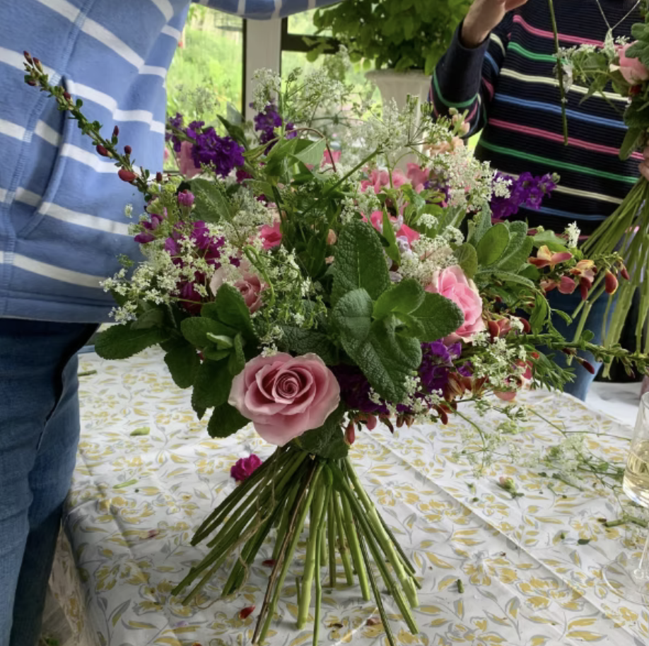 Spiral Bouquet Workshop - Learn to create a gorgeous professional gift bouquet
