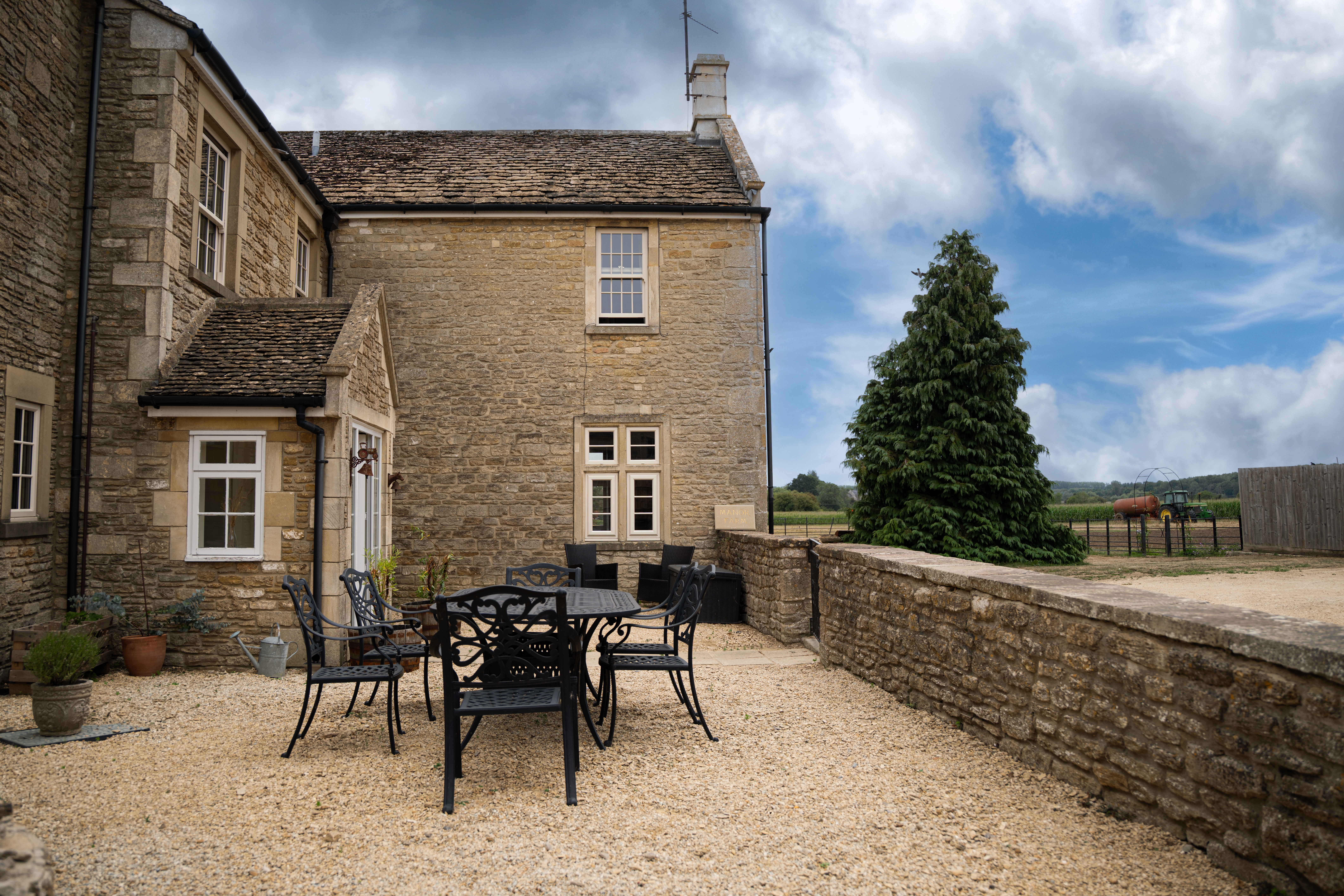 Manor Farmhouse, Holt, Wiltshire, Near Bath — 1750s country home on a working farm