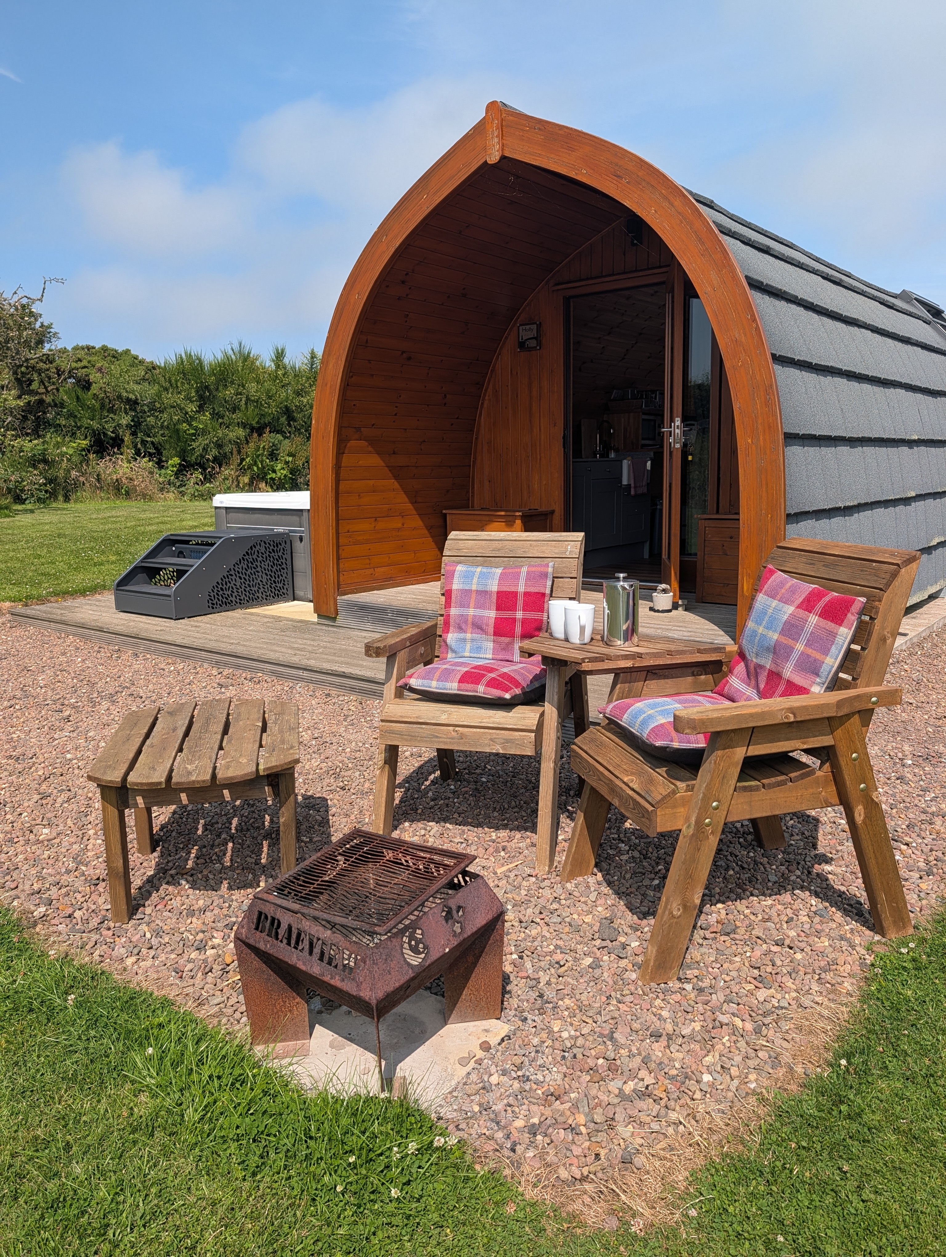 Holly — Private Hot Tub Pod at Braeview Escapes